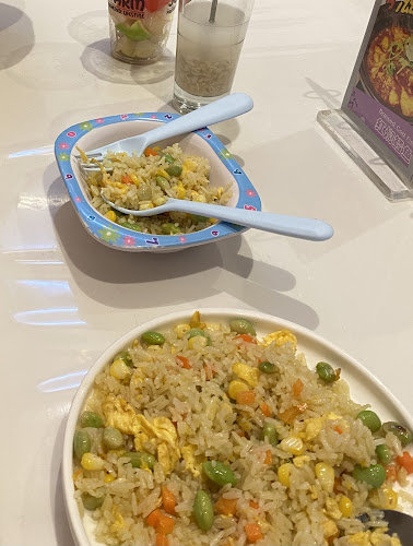 301 Upper Thomson Rd, #01-122/123, Singapore 574408