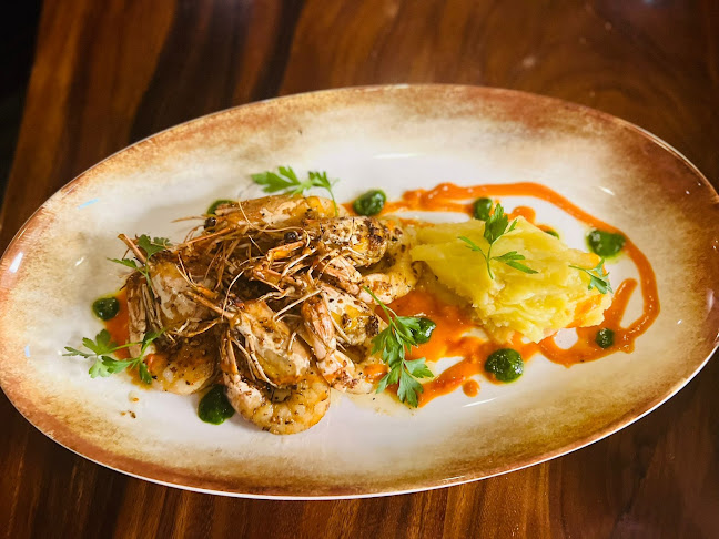 Opinii despre Loulou - French Cuisine & Wine Bar în Singapore - Hospitality and gastronomy