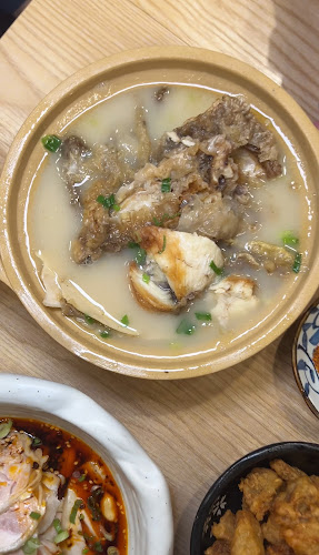 6 Woodlands Square, #01-14, Singapore 737737