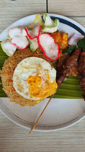 Opinii despre Komyuniti Bar & Restaurant în Singapore - Hospitality and gastronomy