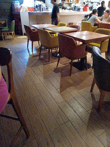 78 Airport Blvd., #02 - 248, Singapore 819666