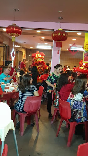 Opinii despre 81 Seafood Restaurant în Singapore - Hospitality and gastronomy