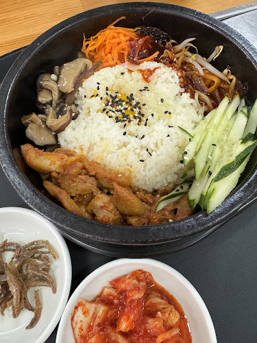 JeukSeokTown nice BBQ and Hotpot Korean food Pocha @ Vidacity, Pasir Ris Singapore, vegetarian options - Singapore