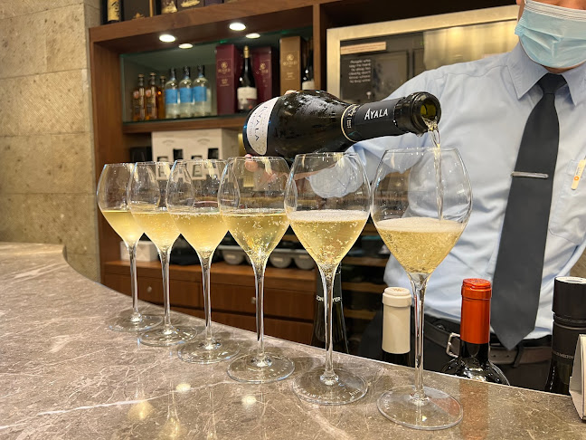 Opinii despre Enoteca Wine în Singapore - Hospitality and gastronomy