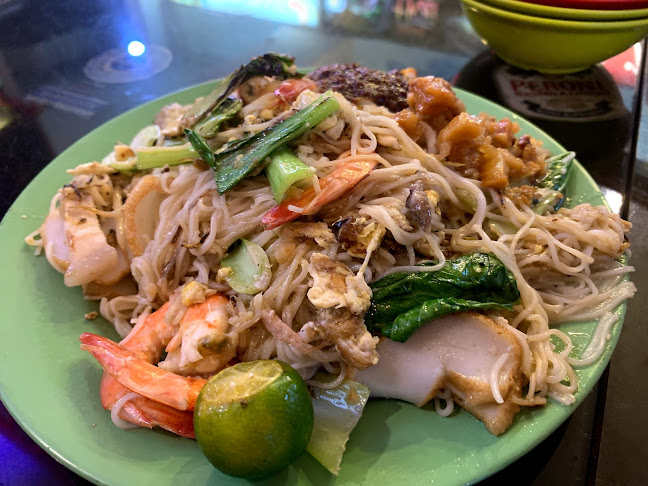 125 E Coast Rd, Singapore 428810