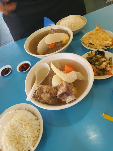 Comentarii opinii despre Li Xin Food Court