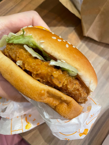 Burger King Plaza Singapura - Hospitality and gastronomy