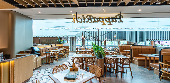 60 Airport Boulevard 03-24/25, Changi Airport Terminal 2 Singapore Changi Airport, 819643