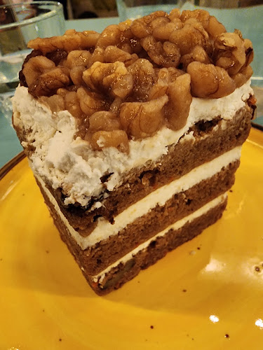 1 Empress Pl, #01-02, Singapore 179555