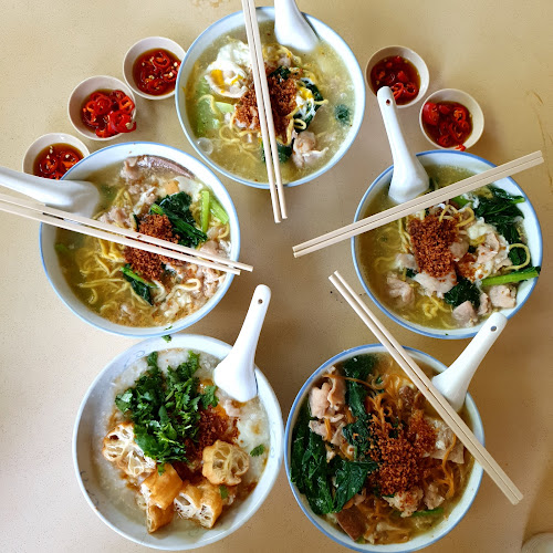 Opinii despre 海鲜煮粥 HAI XIAN ZHU ZHOU în Singapore - Hospitality and gastronomy