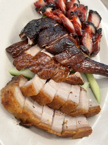 GAGA Roasted Delights 嘎嘎烧腊 @ Rivervale Mall - Hospitality and gastronomy