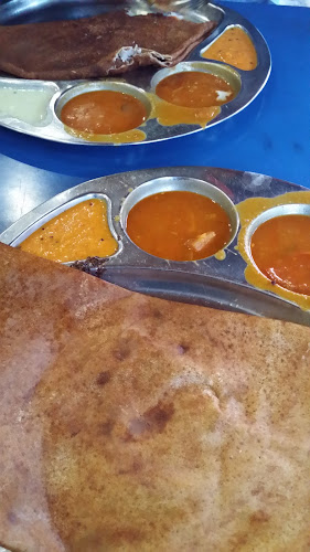 136-138 Casuarina Rd, Singapore 579526