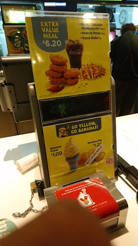 Opinii despre McDonald's Woodlands Mart în Singapore - Hospitality and gastronomy