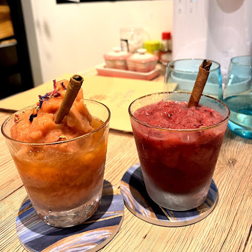 Opinii despre Wakamama 100% Vegan Japanese Fusion (By Reservation) în Singapore - Hospitality and gastronomy