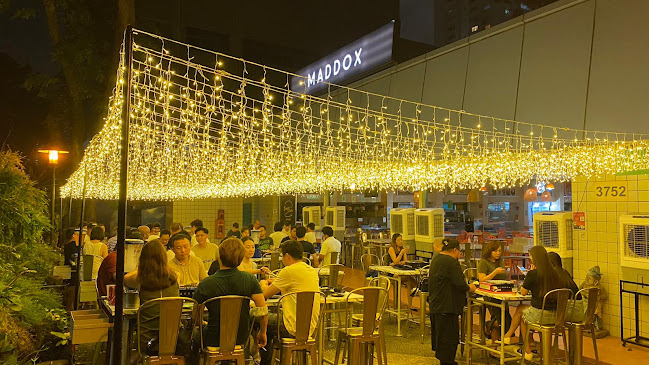Maddox Canteen Bar - Hospitality and gastronomy
