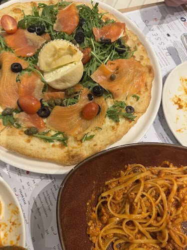 Comentarii opinii despre Burrata Joy & Gustavo Lapasta Katong V