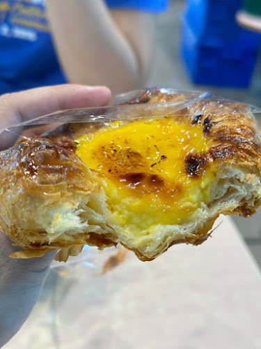 Ah B Bakery (The Woodleigh Mall) - Hospitality and gastronomy