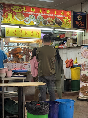 州记鸡饭烧腊 - Singapore