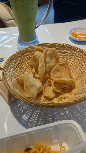 3 Coleman St, B1-32 Peninsula Shopping Centre, Singapore 179804