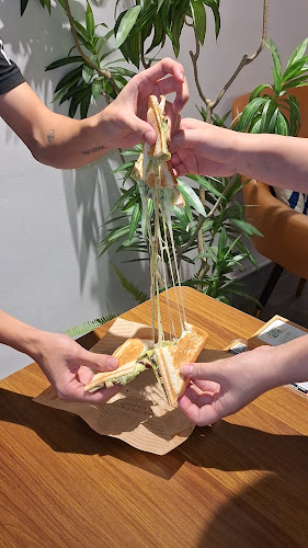 252 South Bridge Rd, Singapore 058801