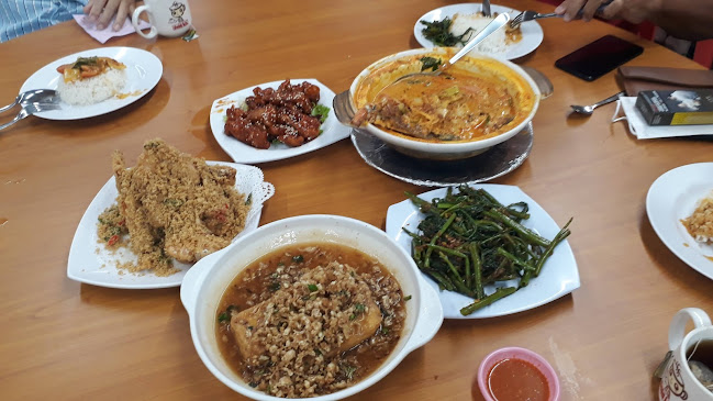 Block 253 Choa Chu Kang Ave 1, Singapore 680253