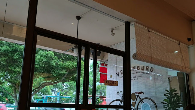 44 Jln Eunos, Singapore 419502