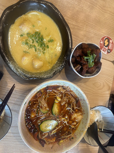 YU YU SUAN CAI Fish - Singapore