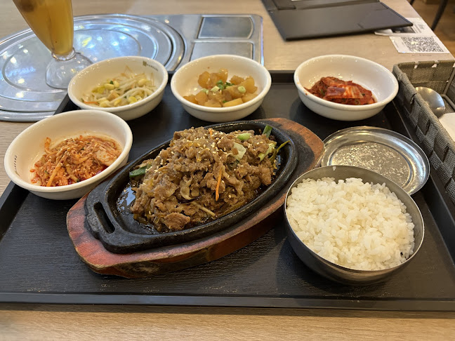 Hansang Korean Family Restaurant - Hospitality and gastronomy