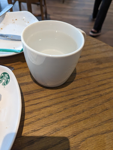 Starbucks Compass One - Hospitality and gastronomy