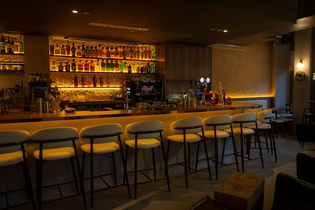 Lunì - Scent, Bar & Kitchen - Hospitality and gastronomy