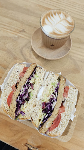 Comentarii opinii despre Lilac Oak | Vegan Café & Bakes