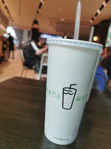 Shake Shack Jewel Changi - Singapore