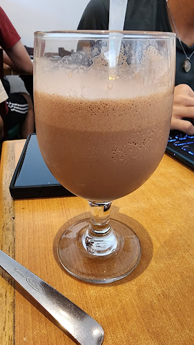 Eatzi Gourmet Steakhouse & Bistro - Singapore