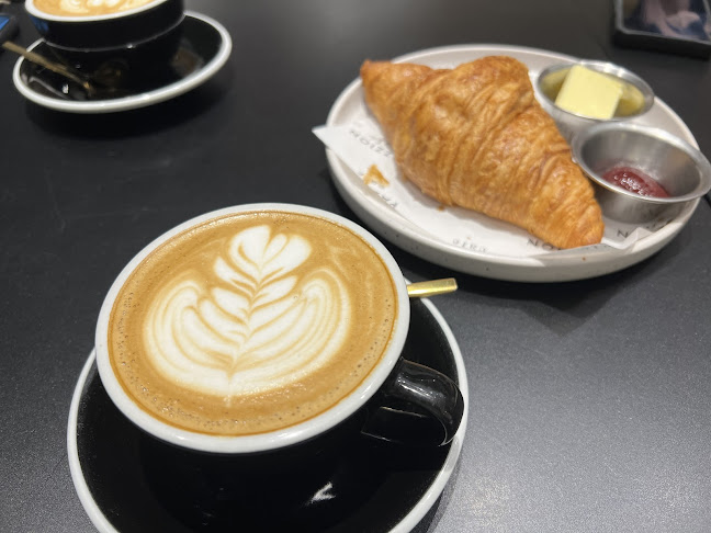 Pazzion Café - Hospitality and gastronomy