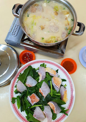 Comentarii opinii despre 308 鱼爐之家 (308 Fish Steamboat and Zhi Char)