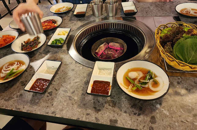 Pohang Seafood & Butchery회랑고기랑2 - Singapore