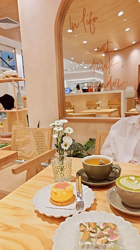 Opinii despre Wanderlust Cafe Singapore în Singapore - Hospitality and gastronomy