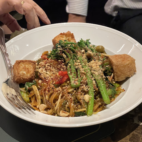 2 Cook St, Maxwell Reserve, Singapore 078857