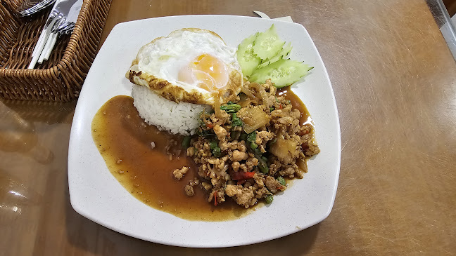 Mae Toi Mahasarakahm Thai restaurant - Singapore