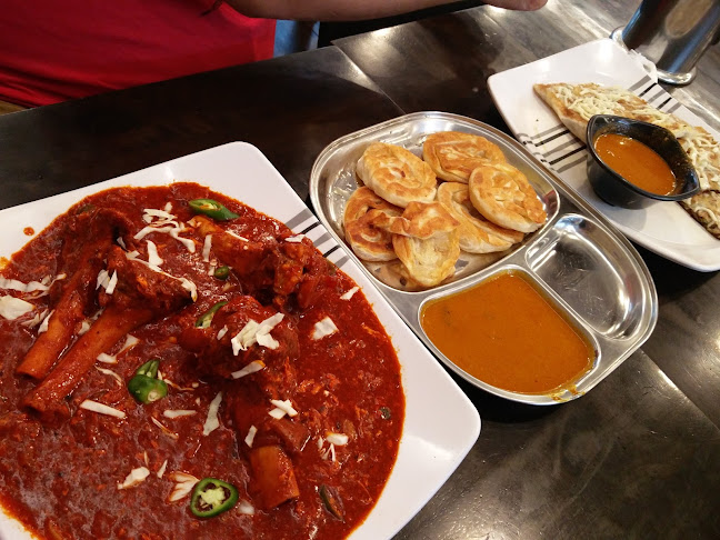 421 River Valley Rd, Singapore 248320