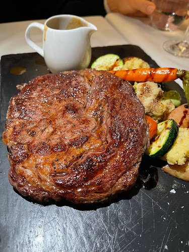 R Italian Kitchen & Smokehouse - Hospitality and gastronomy