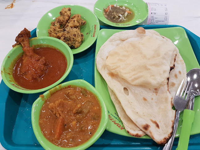 1 HarbourFront Walk, #B2 - 39, Singapore 098585