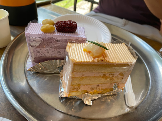 529 Ang Mo Kio Ave 10, #01-2369, Singapore 560529