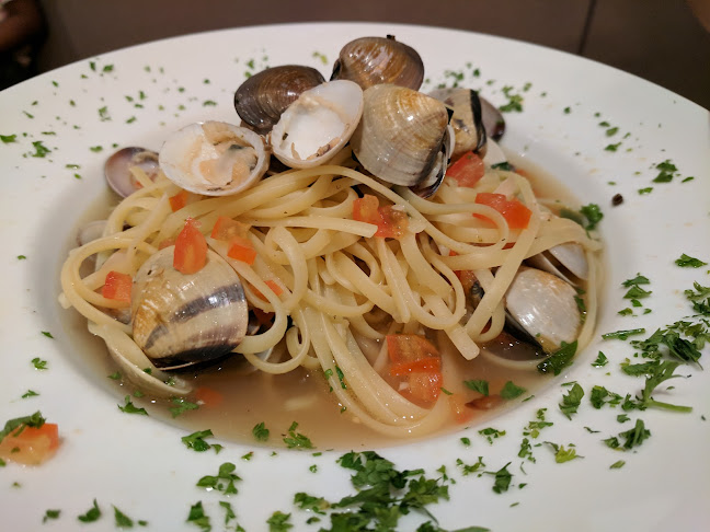 Blk 44 Jln Merah Saga, #01-60 Chip Bee Gardens, Singapore 278116