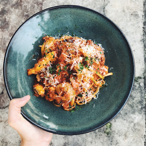 Comentarii opinii despre Thus Coffee