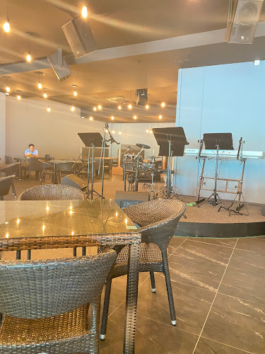 27 W Coast Hwy, #01-08/09, Singapore 117867