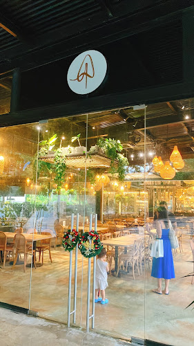 Comentarii opinii despre Canopy HortPark