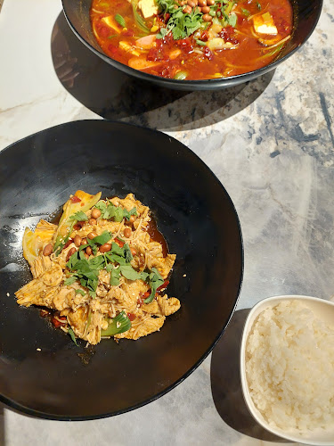 辣不辣 Labula Mala Sichuan Restaurant @ Oasis Terrace - Hospitality and gastronomy