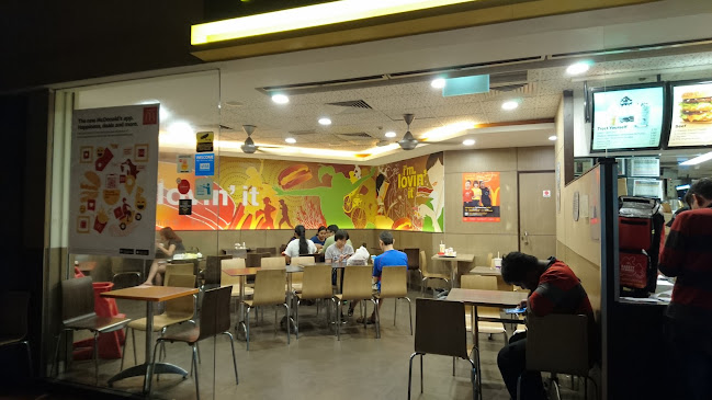 Opinii despre McDonald's Clementi Ave 3 în Singapore - Hospitality and gastronomy