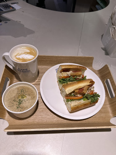 Opinii despre Paris Baguette @One Holland Village în Singapore - Hospitality and gastronomy